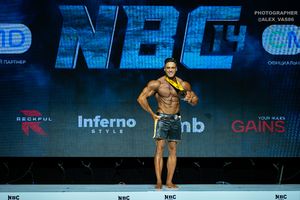 MAN'S PHYSIQUE +179